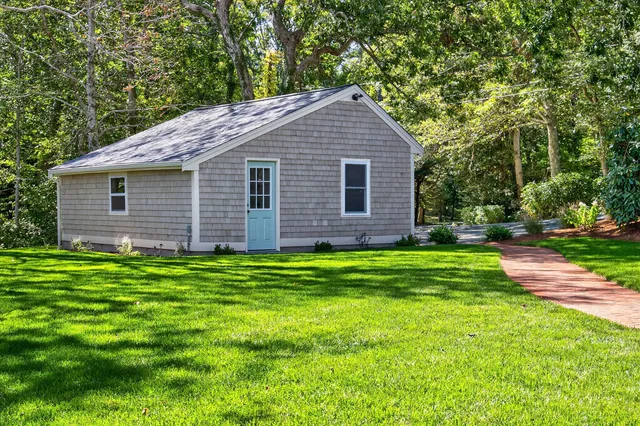 $1,450,000 | 131 Timberlane Drive, Mashpee, MA 02649