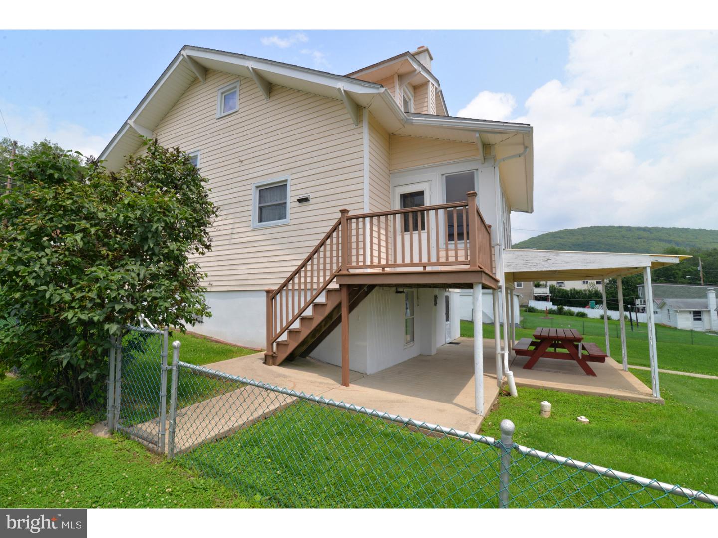 198 Lavelle Road Lavelle, PA 17921 - Photo 5 of 16