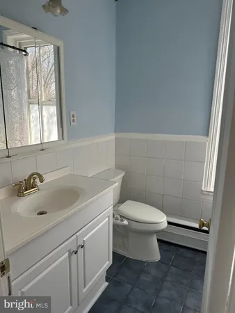 $2,000 | 22 Bispham Street, Unit B, Mount Holly, NJ 08060