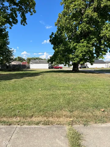 $39,900 | 900 West Block Laurel (27 & 28) Street, Seymour, IN 47274