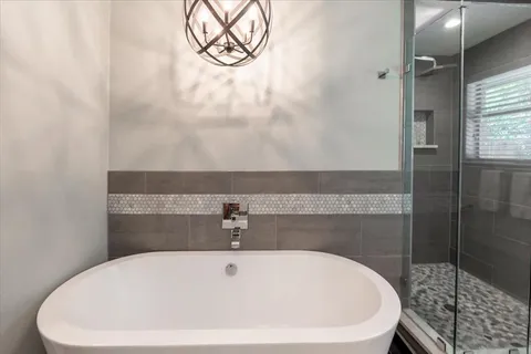 $680,000 | 4405 Westlake Drive, Fort Worth, TX 76109