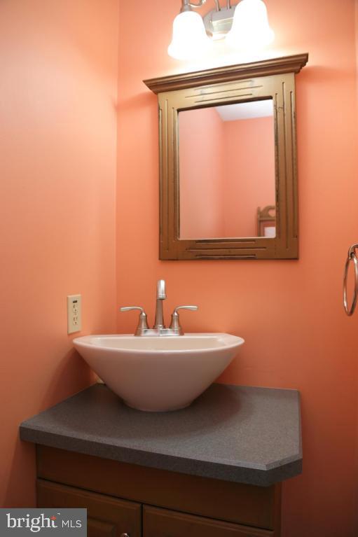 3009 Nolt Road Lancaster, PA 17601 - Photo 8 of 19 Gallery Image 8