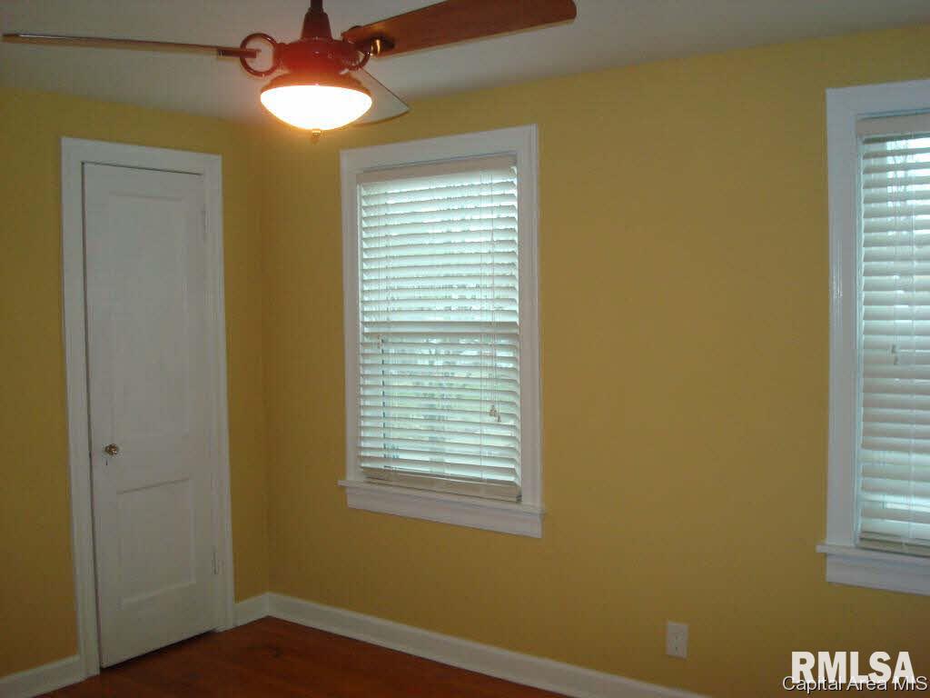 2429 South 8th Street Springfield, IL 62703 - Photo 13 of 15
