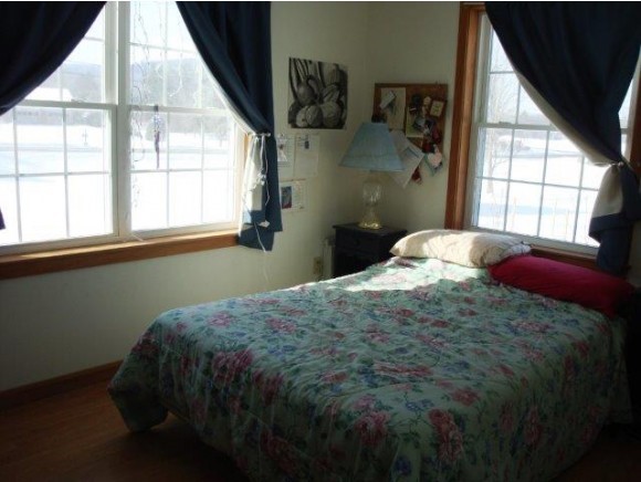 699 Pond Road Vernon, VT 05354 - Photo 14 of 17 Gallery Image 14