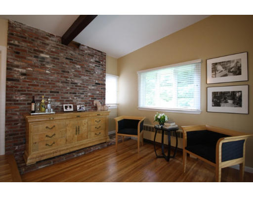 126 Kendall Road Lexington, MA 02421 - Photo 8 of 10