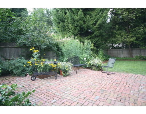 126 Kendall Road Lexington, MA 02421 - Photo 10 of 10
