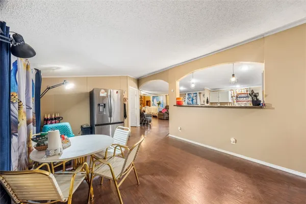 $200,000 | 214 Lochness Drive, Highlands, TX 77562