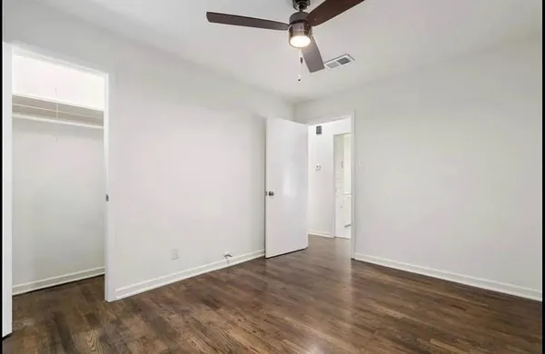 $1,450 | 1529 East King Street, Sherman, TX 75090