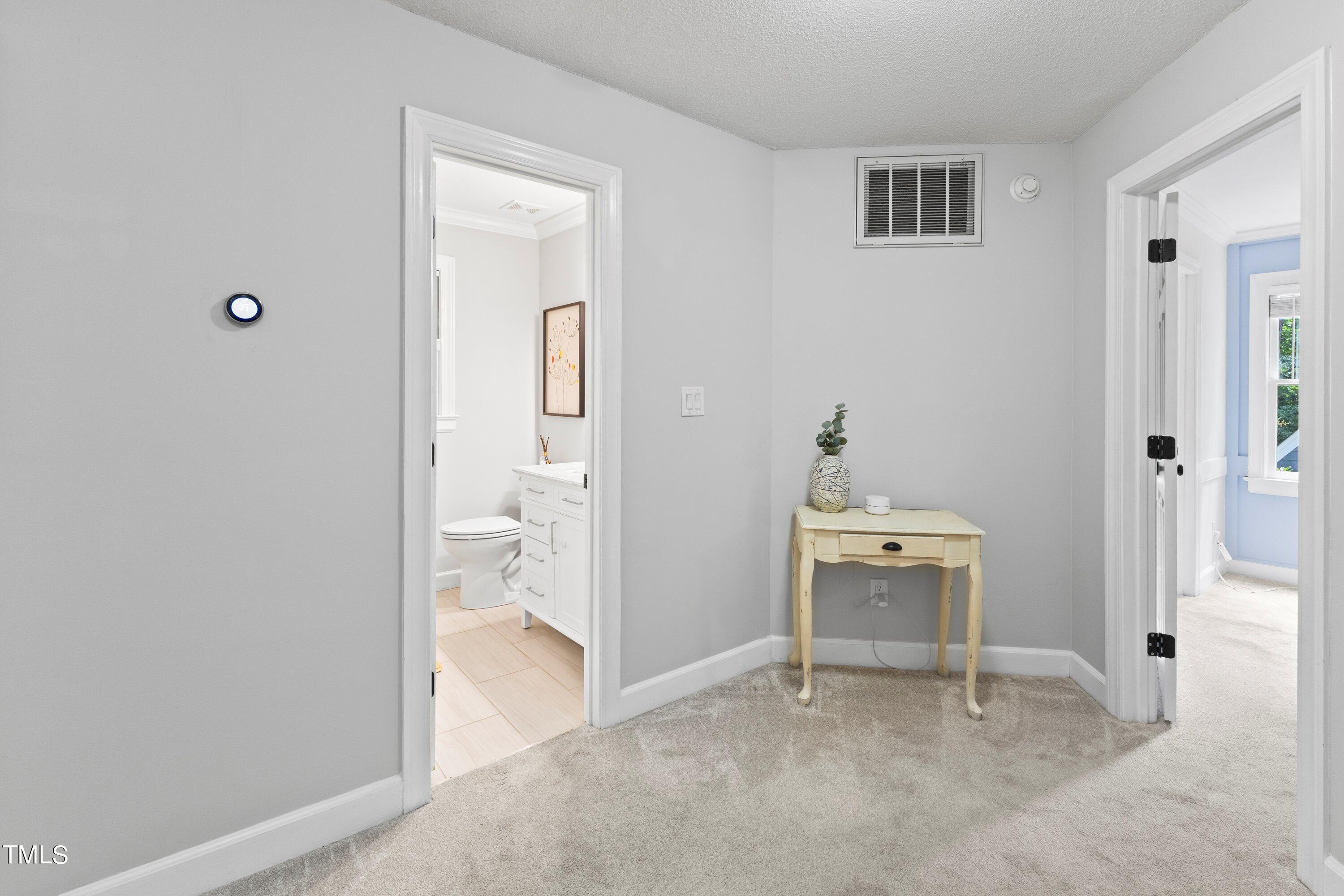 122 Canterfield Road Cary, NC 27513 - Photo 38 of 65 50-20240610122 Canterfield Rd061