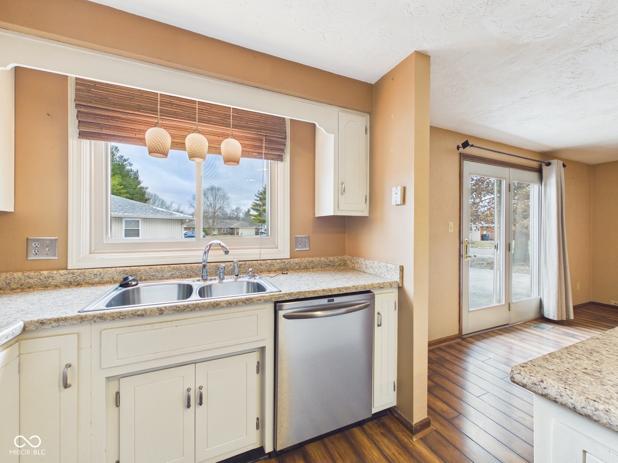 2111 Round Barn Road Anderson, IN 46017 - Photo 17 of 42