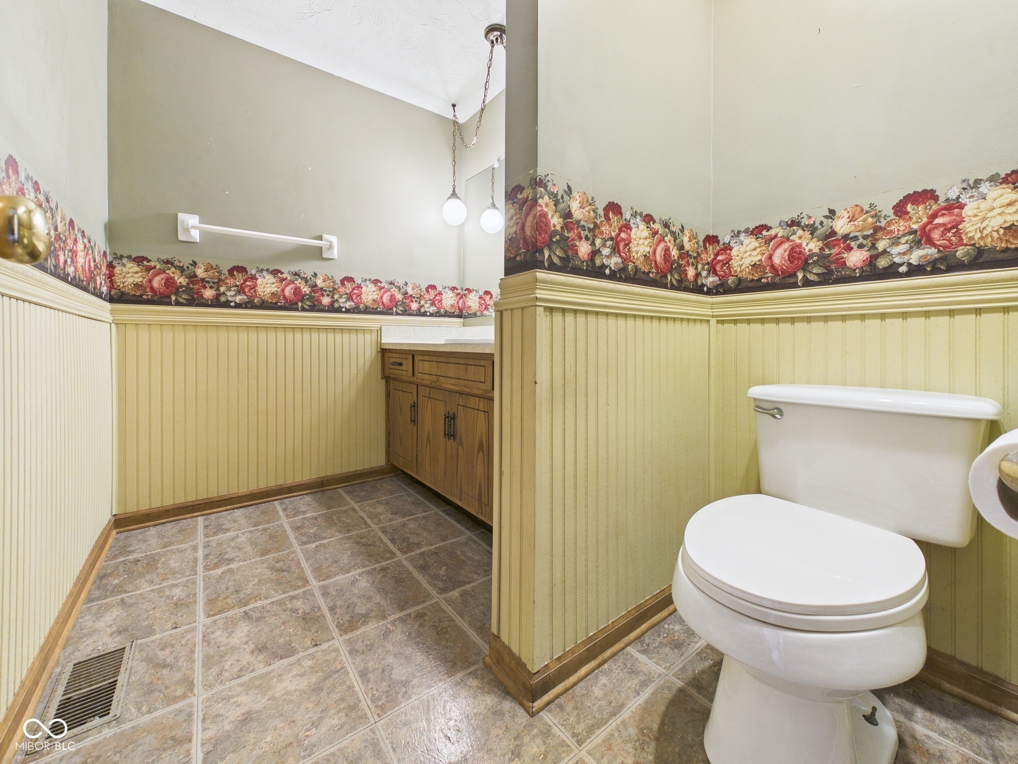 2111 Round Barn Road Anderson, IN 46017 - Photo 23 of 42