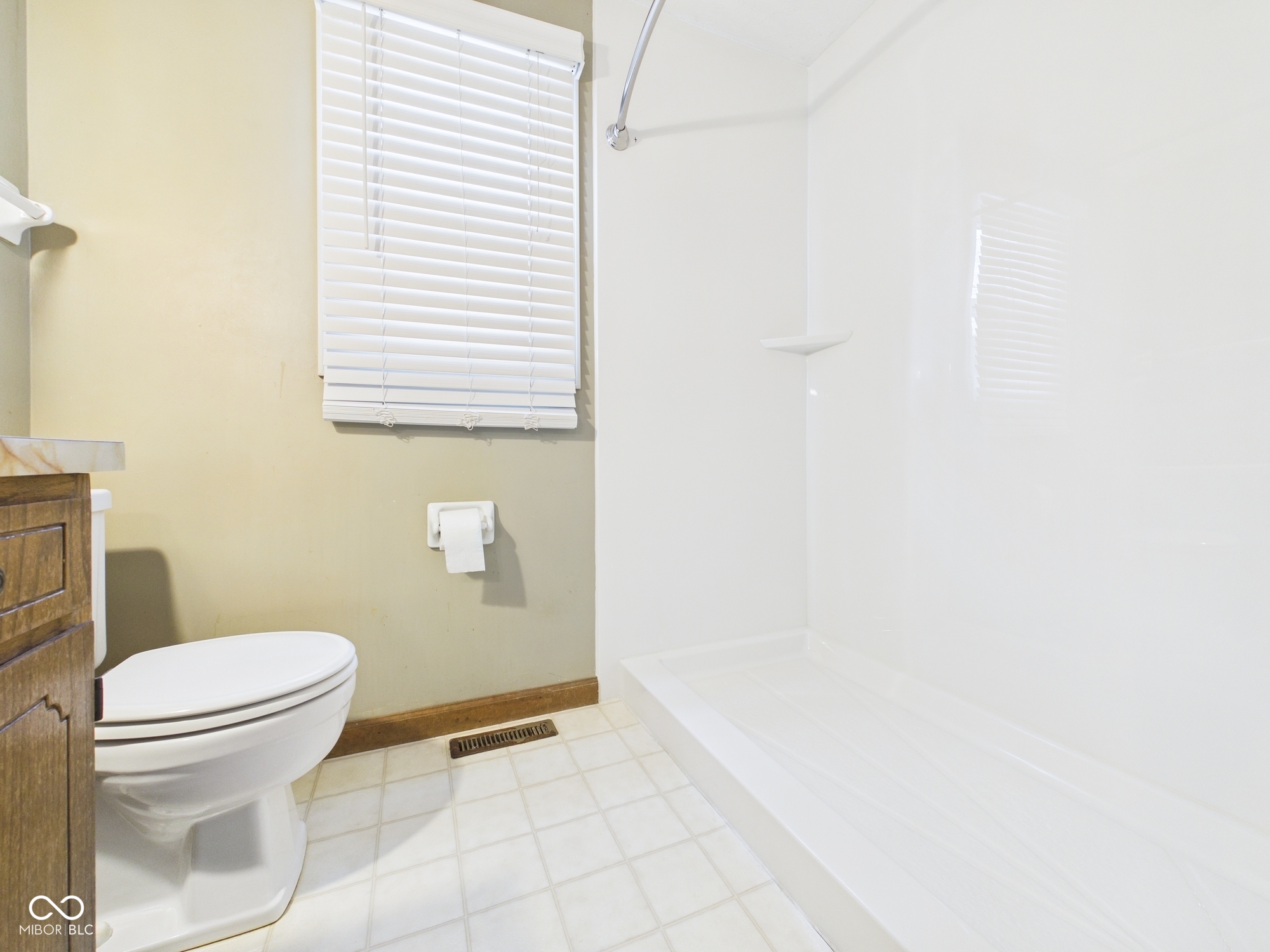 2111 Round Barn Road Anderson, IN 46017 - Photo 25 of 42