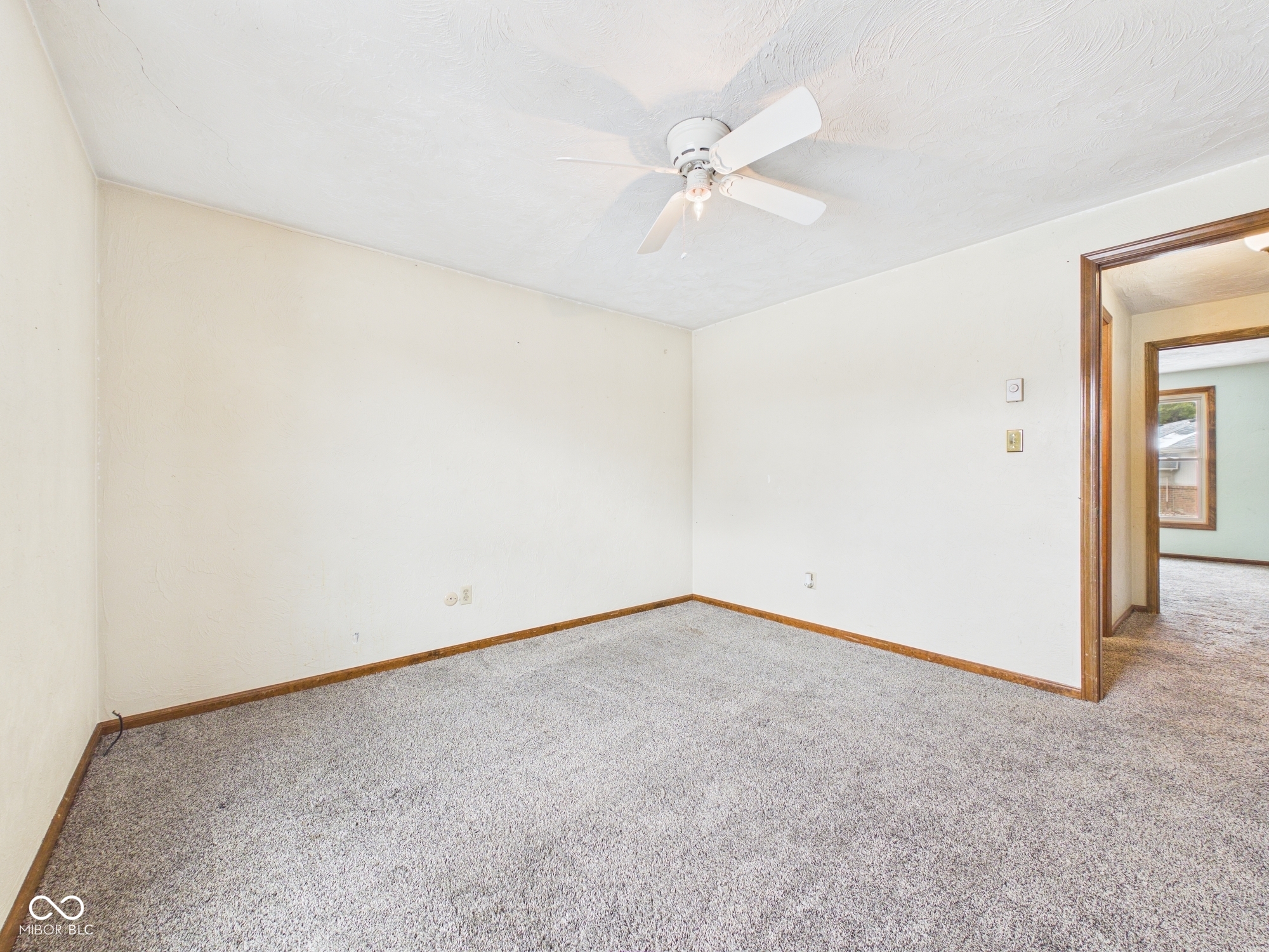 2111 Round Barn Road Anderson, IN 46017 - Photo 28 of 42