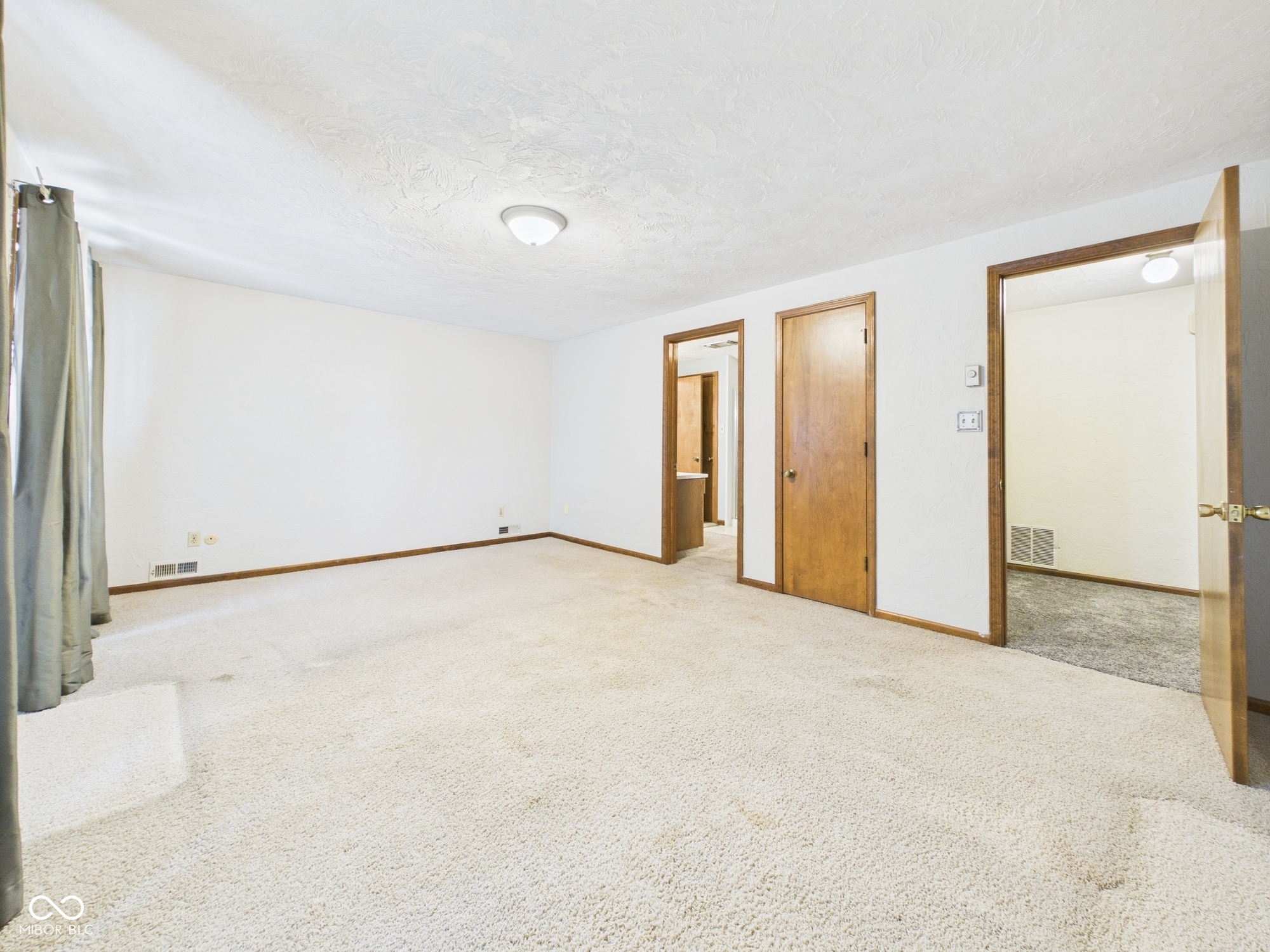 2111 Round Barn Road Anderson, IN 46017 - Photo 31 of 42