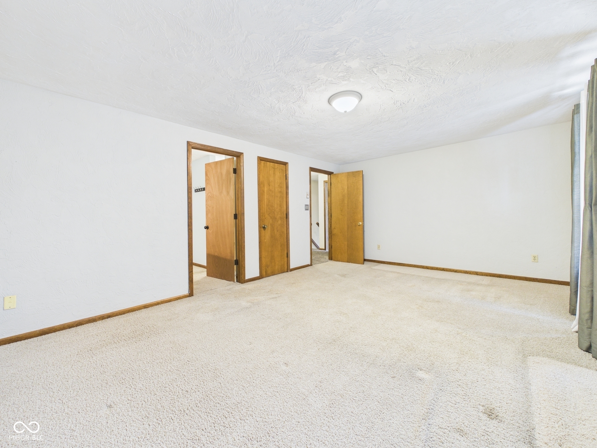 2111 Round Barn Road Anderson, IN 46017 - Photo 32 of 42