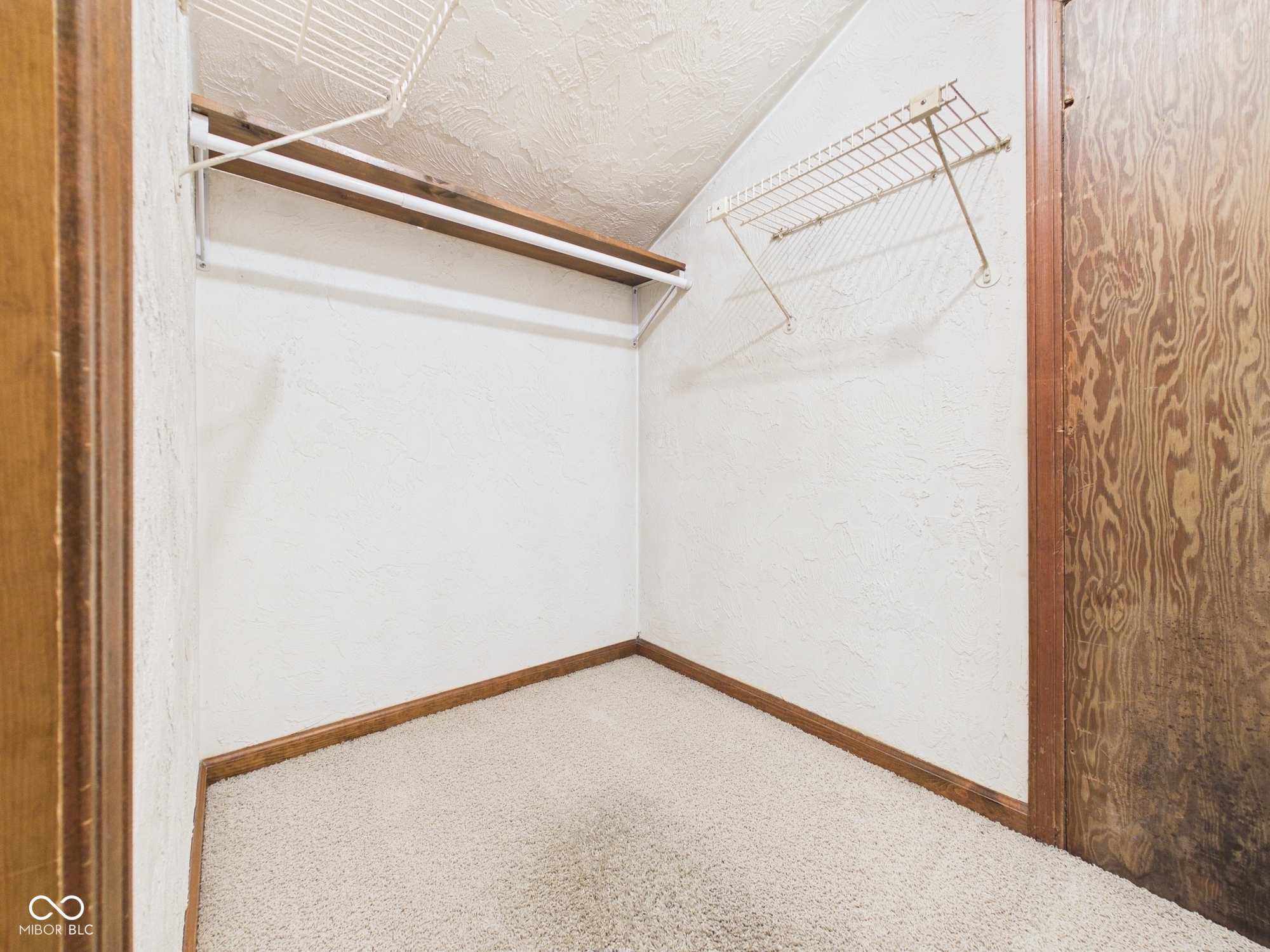 2111 Round Barn Road Anderson, IN 46017 - Photo 40 of 42