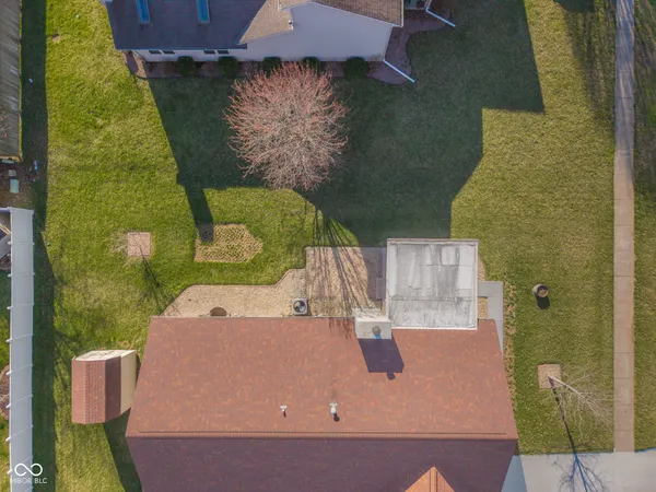 $299,500 | 3230 Queensbury Drive, Columbus, IN 47203