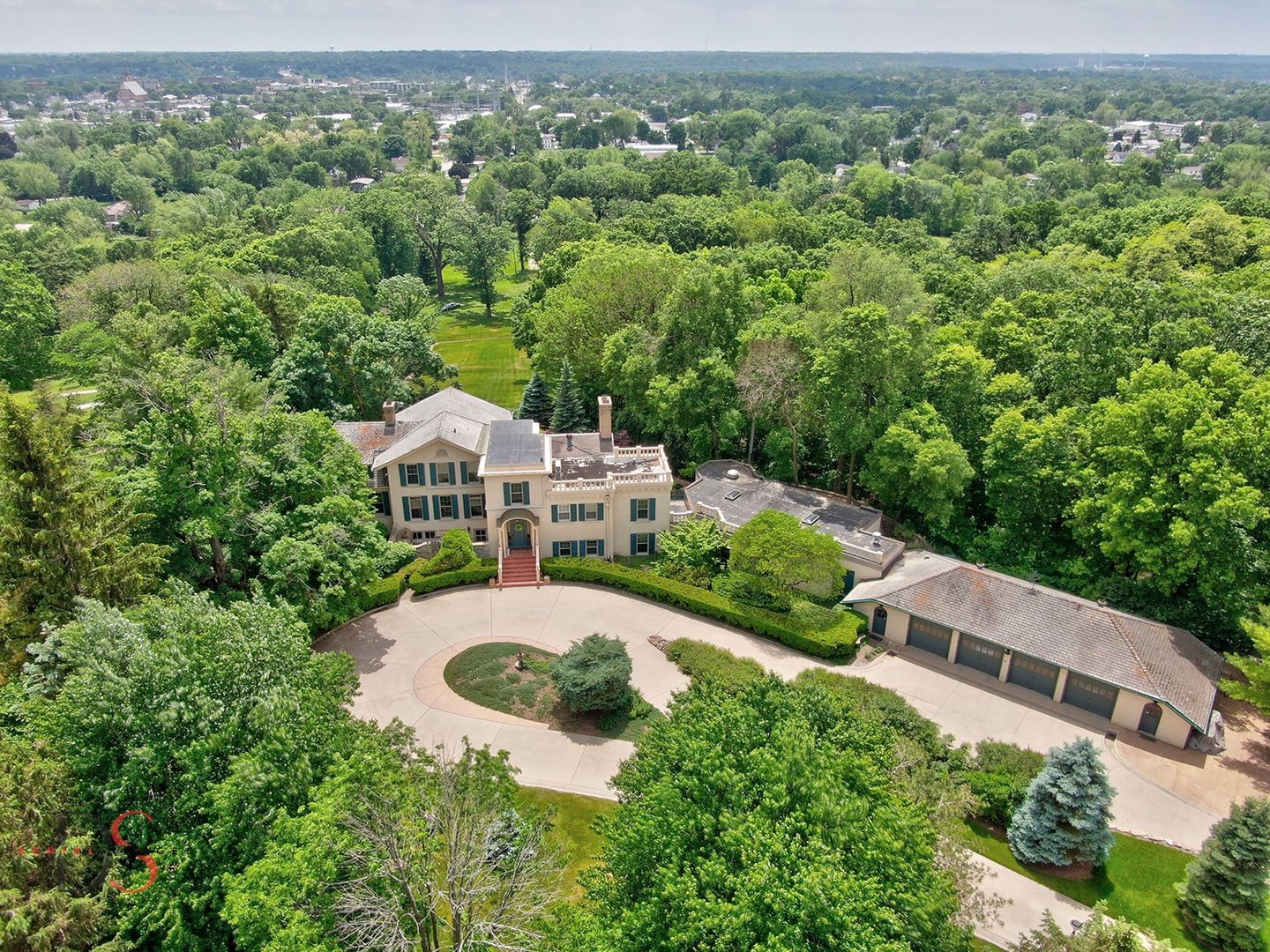 2011 Caton Road Ottawa, IL 61350 - Photo 1 of 1 an aerial view of a house with yard swimming pool and mountain view