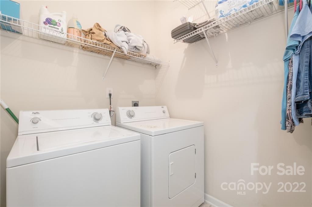 8010 Trotter Road Charlotte, NC 28216 - Photo 23 of 42 a utility room with dryer and washer