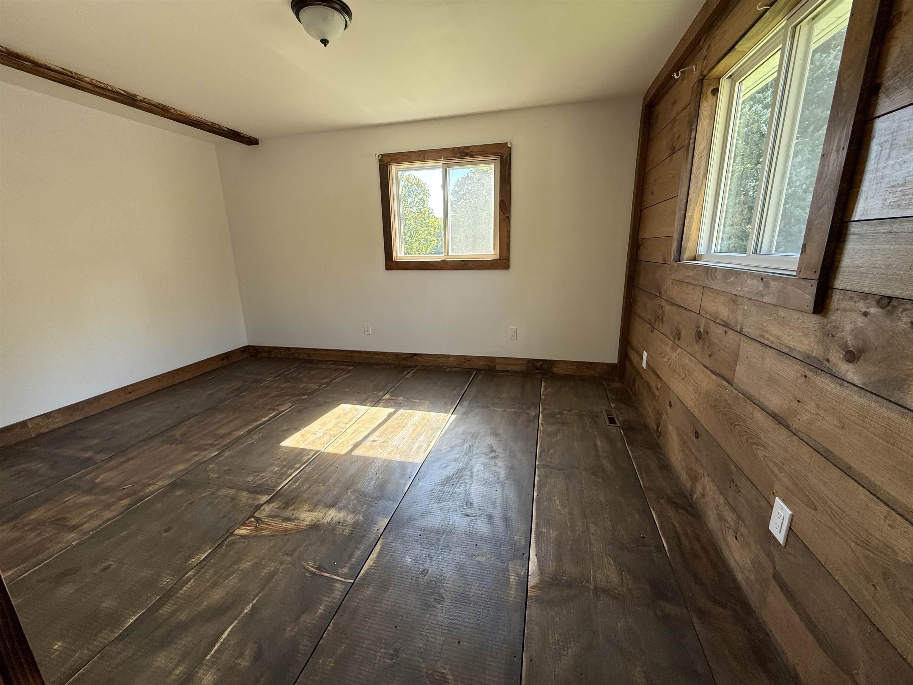 1720 MacIntosh Hill Road Bethel, VT 05060 - Photo 23 of 59 Gallery Image 23