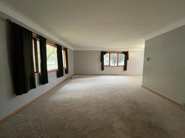 $189,000 | 124 2nd Street East, Tracy, MN 56175