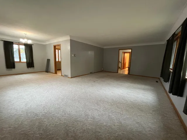 $189,000 | 124 2nd Street East, Tracy, MN 56175