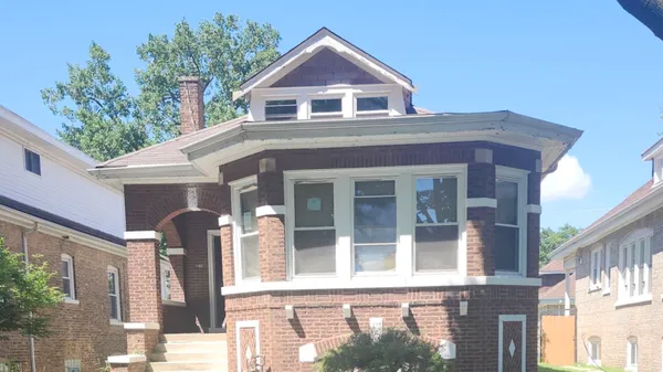 $215,000 | 8846 South Parnell Avenue, Chicago, IL 60620