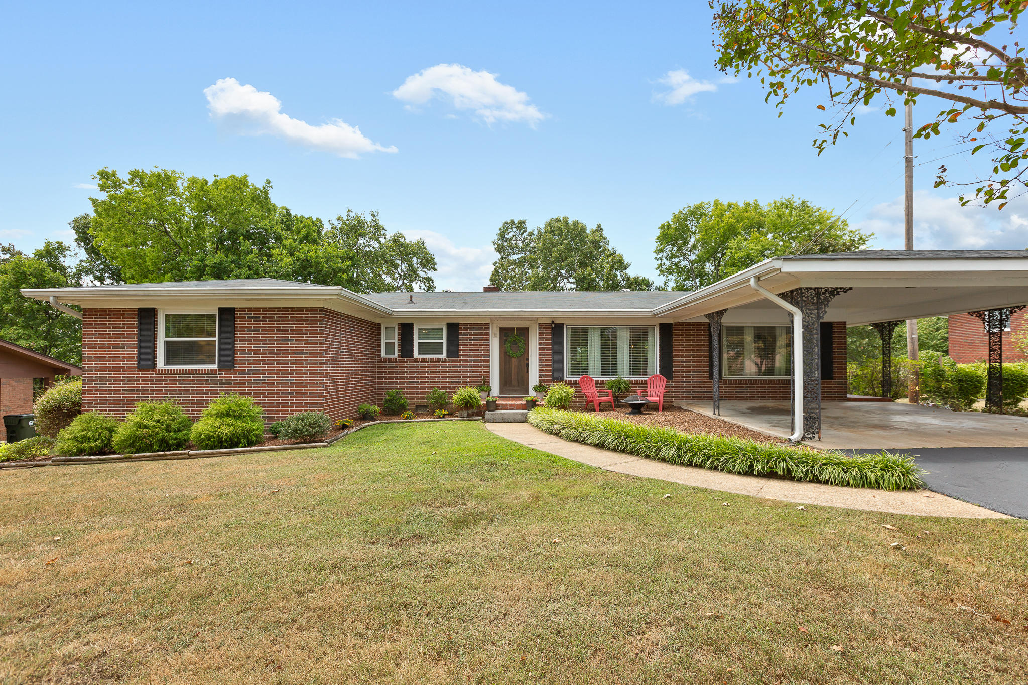1322 Highland Road Chattanooga, TN 37415 - Photo 1 of 23 Highland-29
