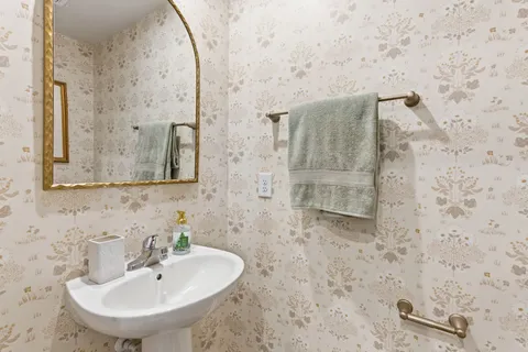 $425,000 | 3373 Thorpe Road, Nashville, TN 37207