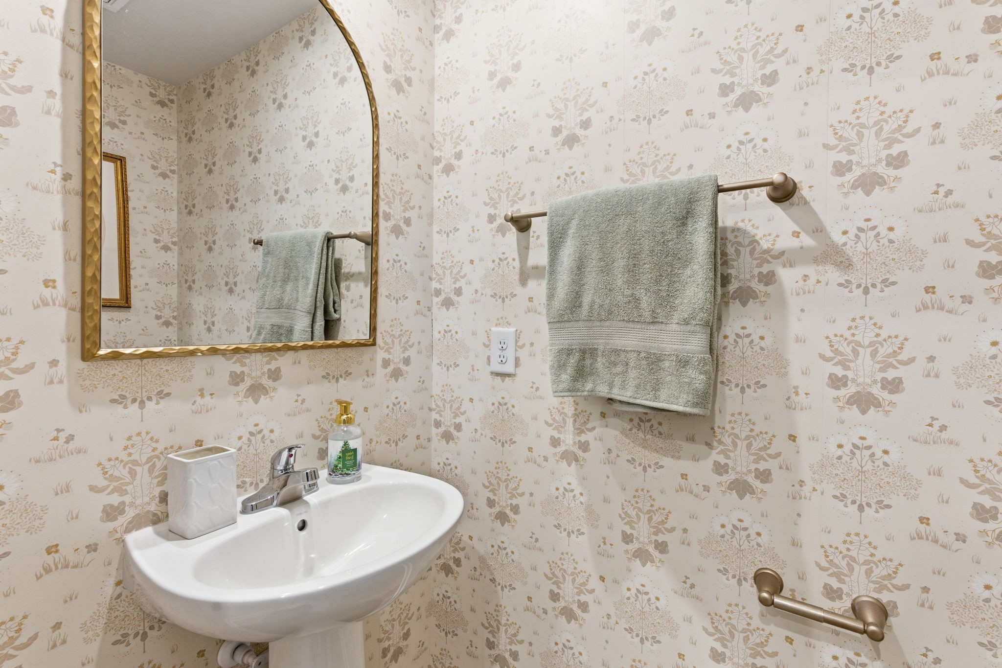 3373 Thorpe Road Nashville, TN 37207 - Photo 12 of 27