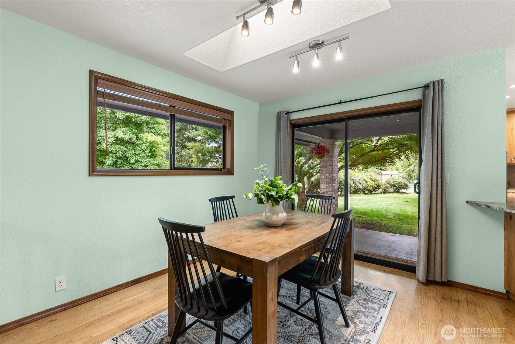 12910 Mima Road Southwest Olympia, WA 98512 - Photo 11 of 40 Gallery Image 11
