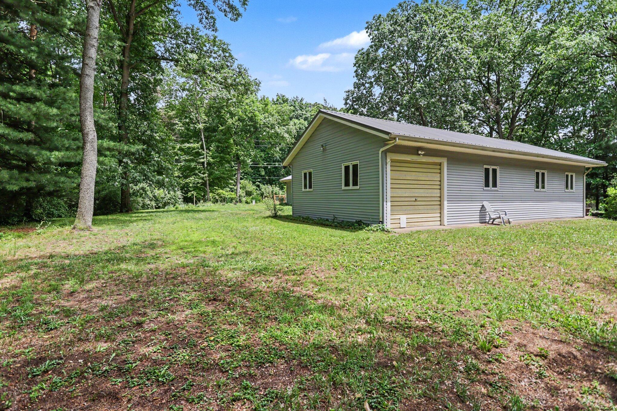 2985 West Kirby Road Battle Creek, MI 49017 - Photo 30 of 31 026_file_8439