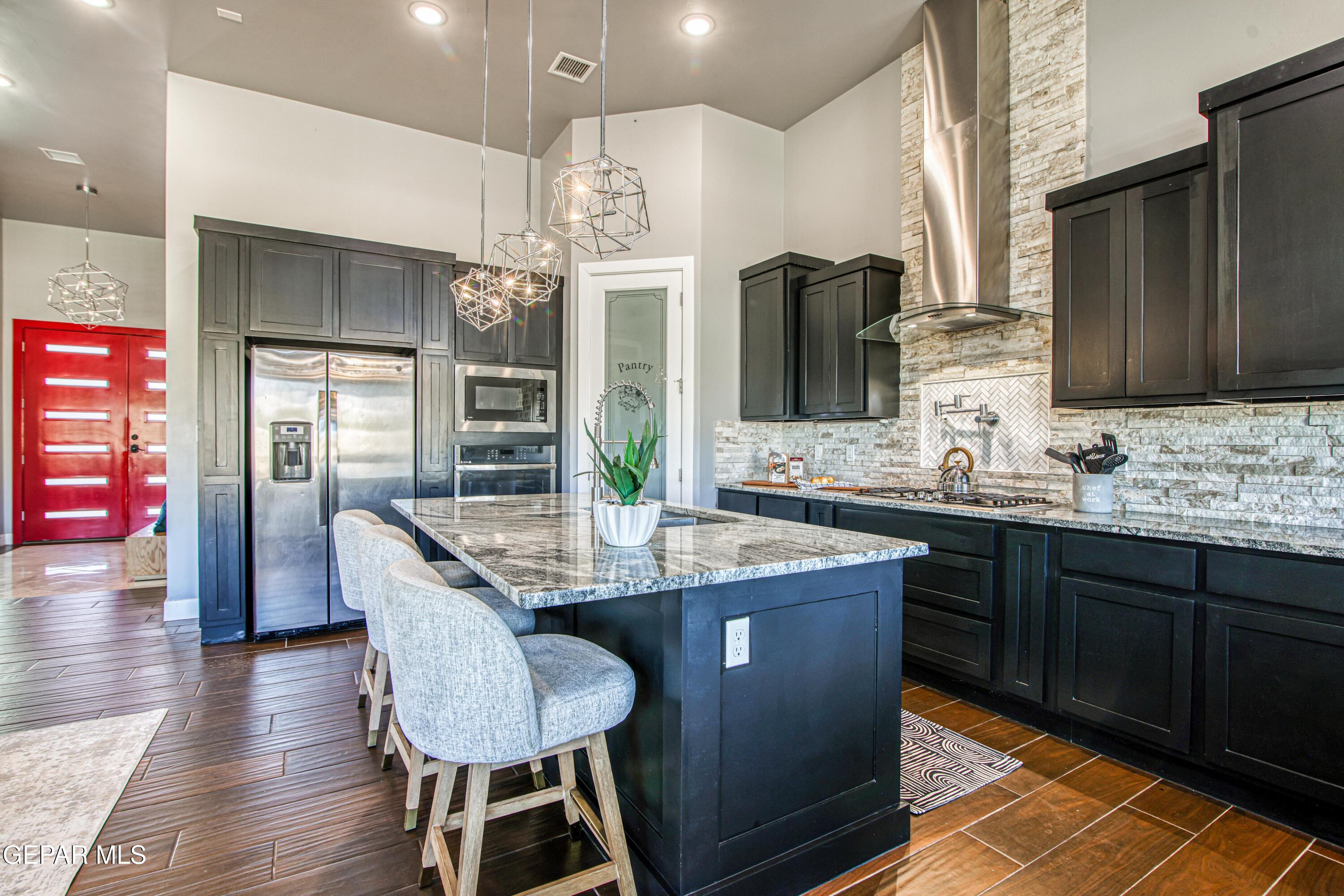 6716 Rio Haciendas El Paso, TX 79932 - Photo 14 of 65 362A6396_HDR