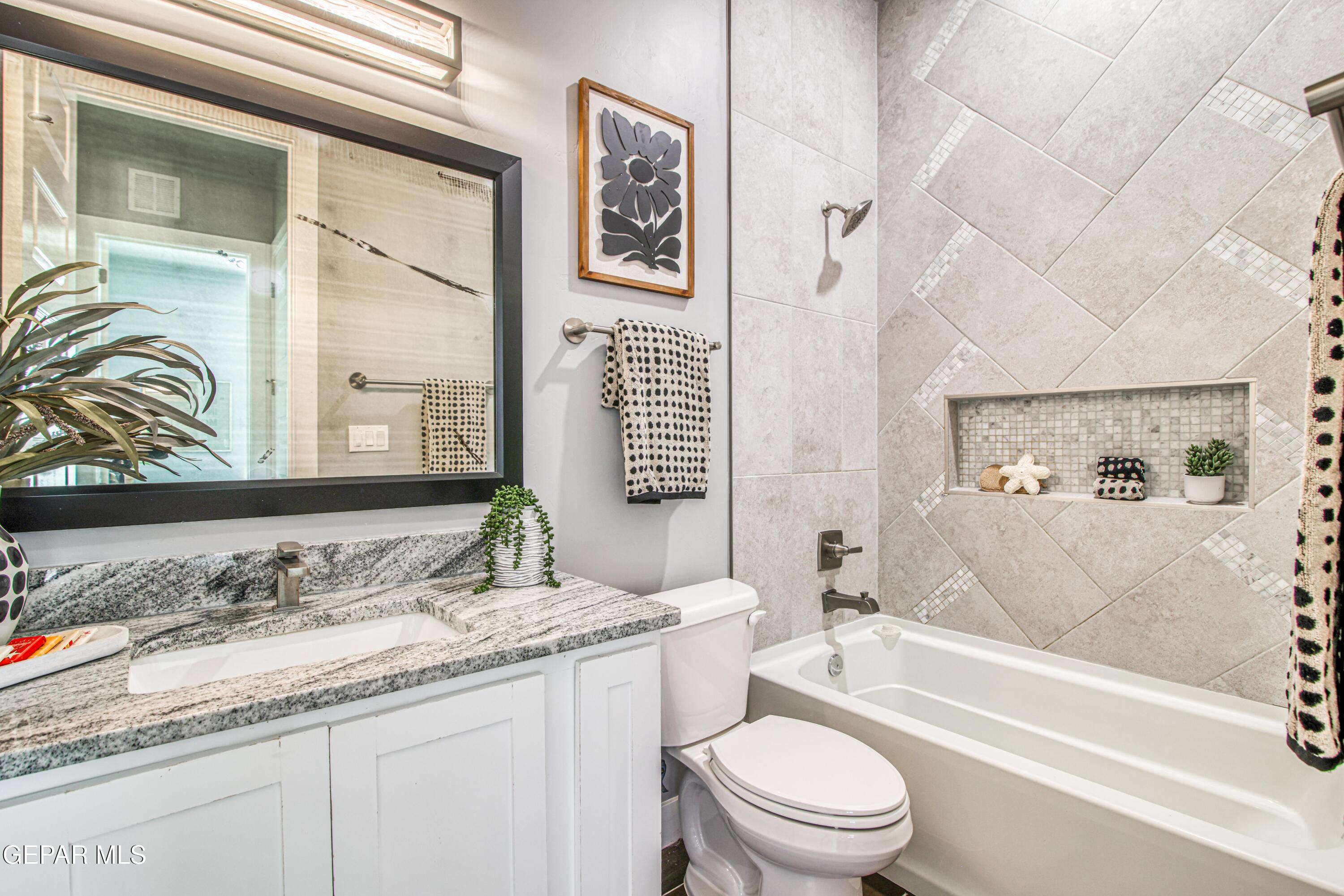 6716 Rio Haciendas El Paso, TX 79932 - Photo 27 of 65 362A6271_HDR