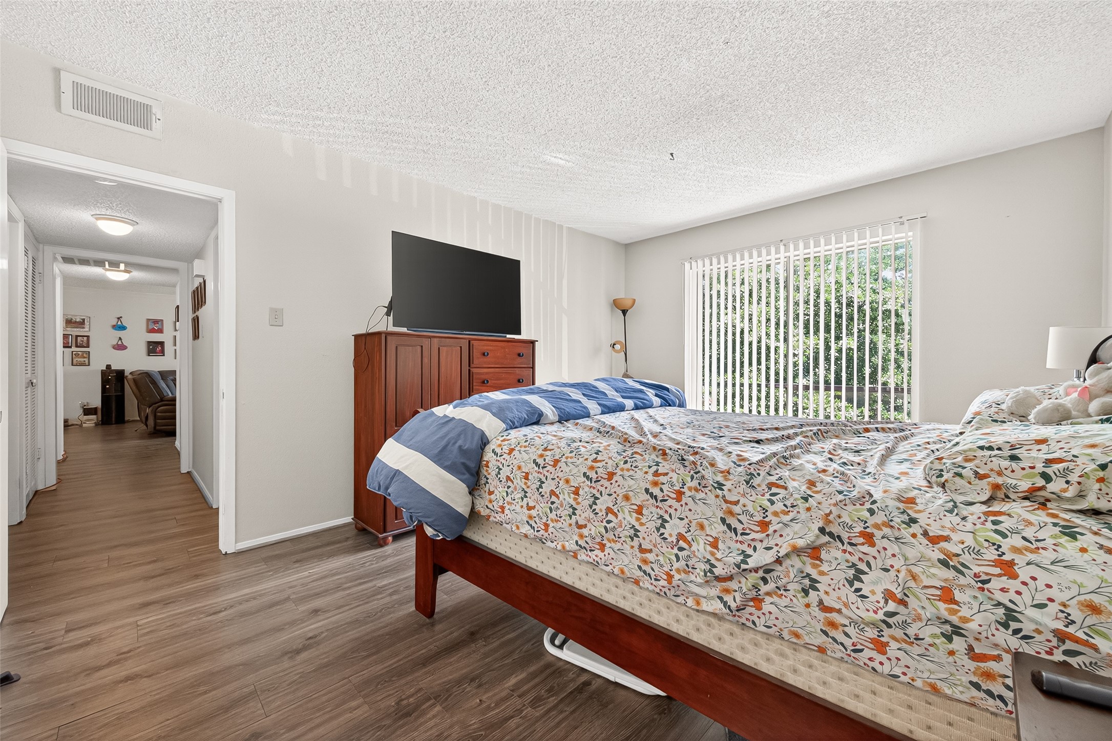 2234 South Piney Point Road, Unit 206 Houston, TX 77063 - Photo 24 of 33