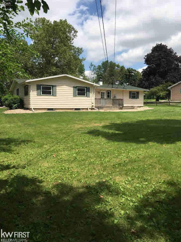 643 Ridgeview Drive Corunna, MI 48817 - Photo 5 of 21 21346954-4.JPG