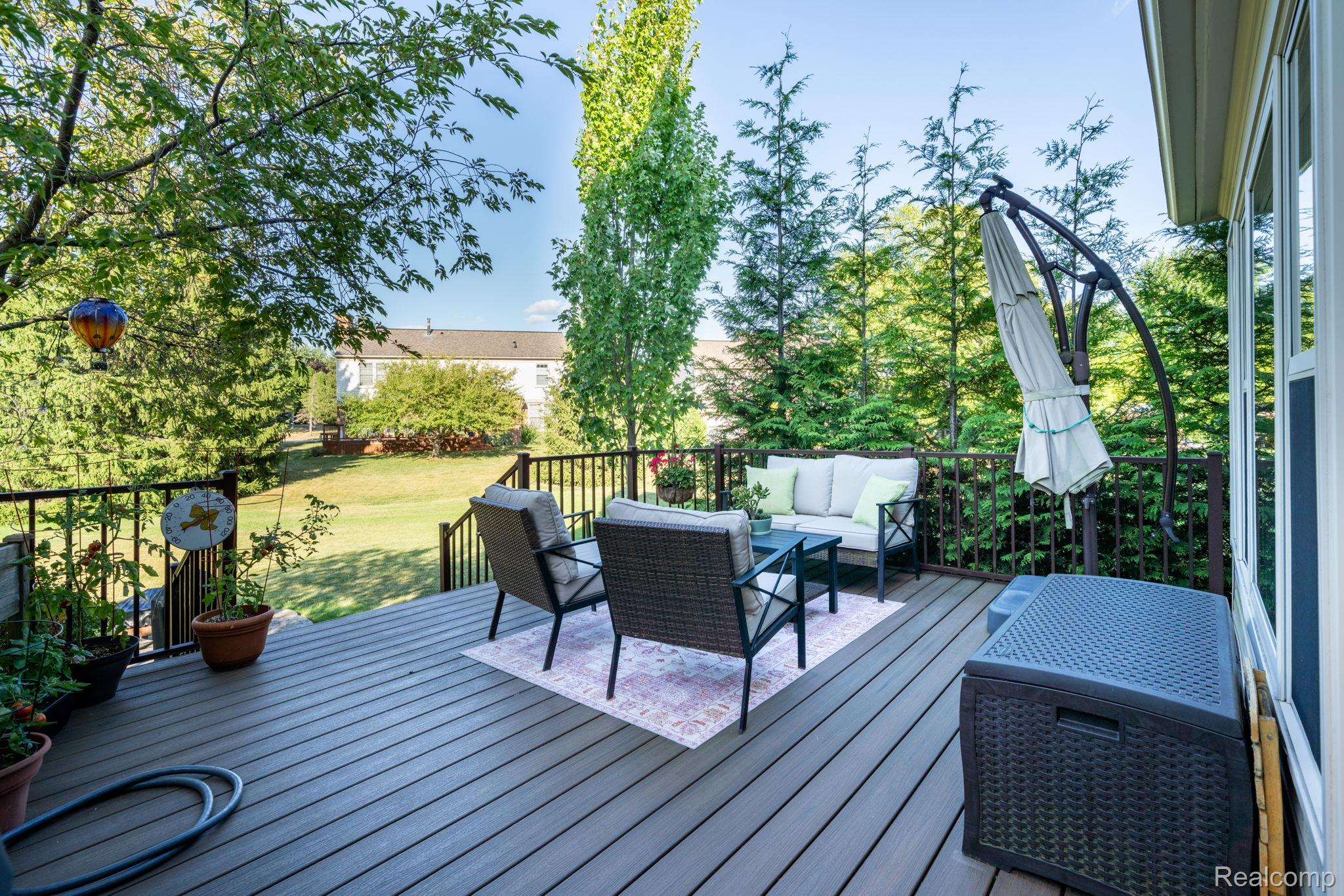 1708 Devonwood Drive Rochester, MI 48306 - Photo 58 of 70 53-web-or-mls-1708 Devonwood Dr-53.jpg
