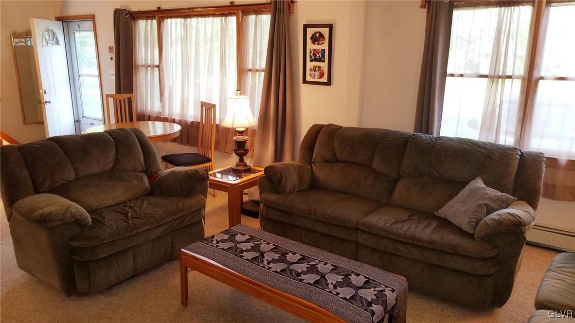 2912 Cornwall Road Bethlehem, PA 18017 - Photo 8 of 25 Gallery Image 8