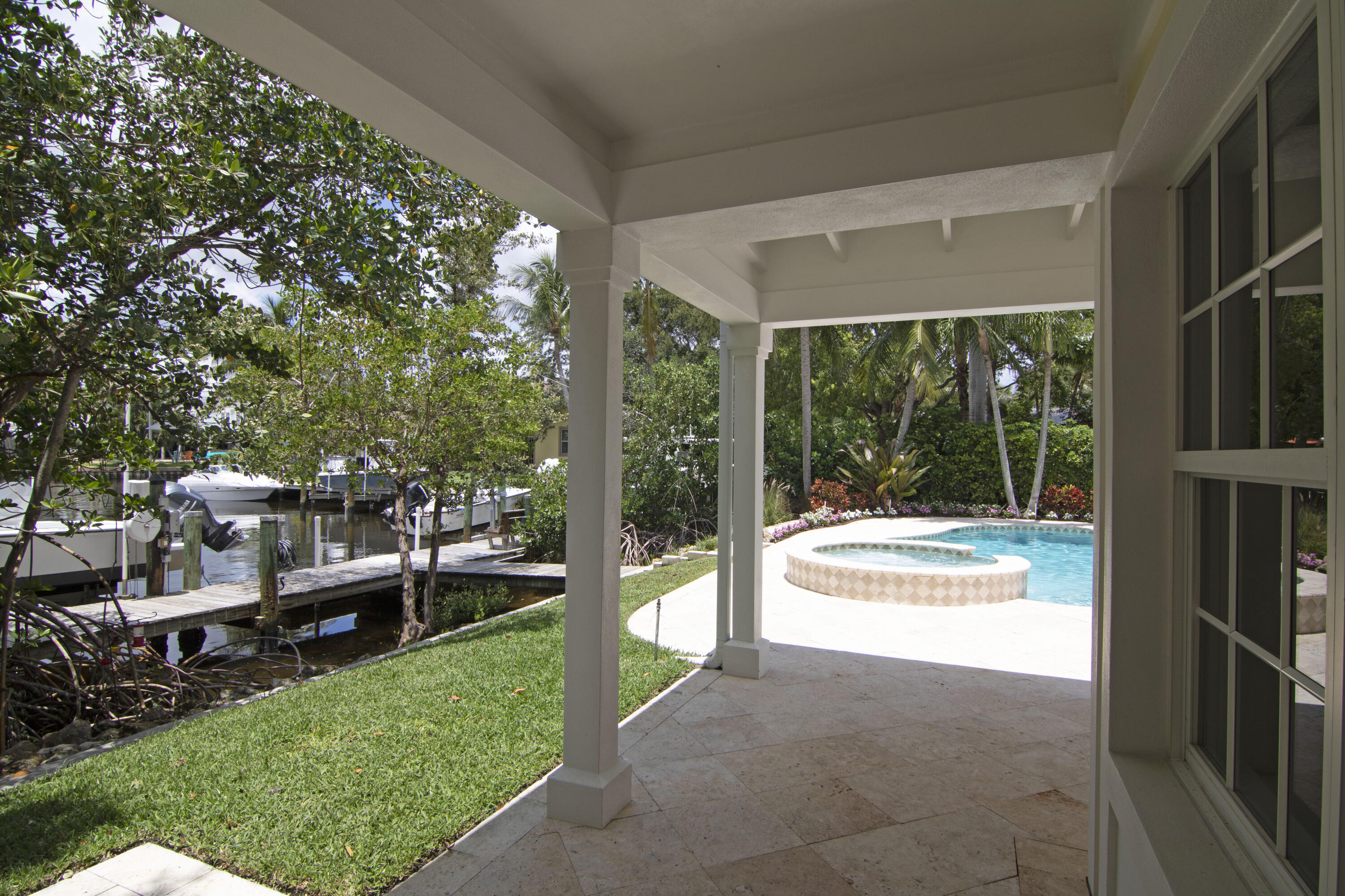 936 Dolphin Drive Jupiter, FL 33458 - Photo 54 of 72 IMG_9009