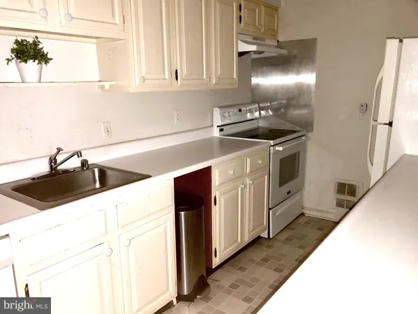 $5,500 | 900 24th Street Northwest, Unit N, Washington, DC 20037