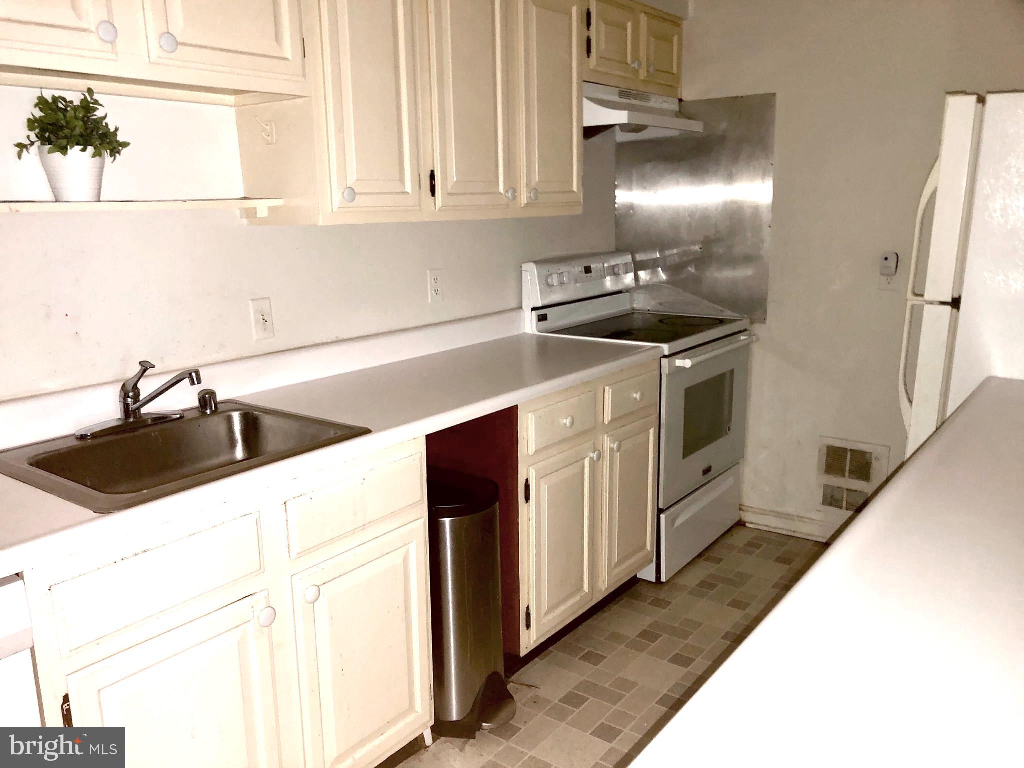 900 24th Street Northwest, Unit N Washington, DC 20037 - Photo 15 of 23
