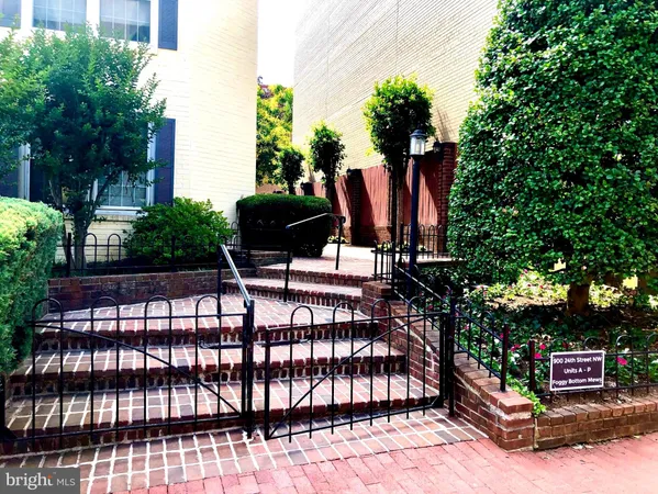 $5,500 | 900 24th Street Northwest, Unit N, Washington, DC 20037