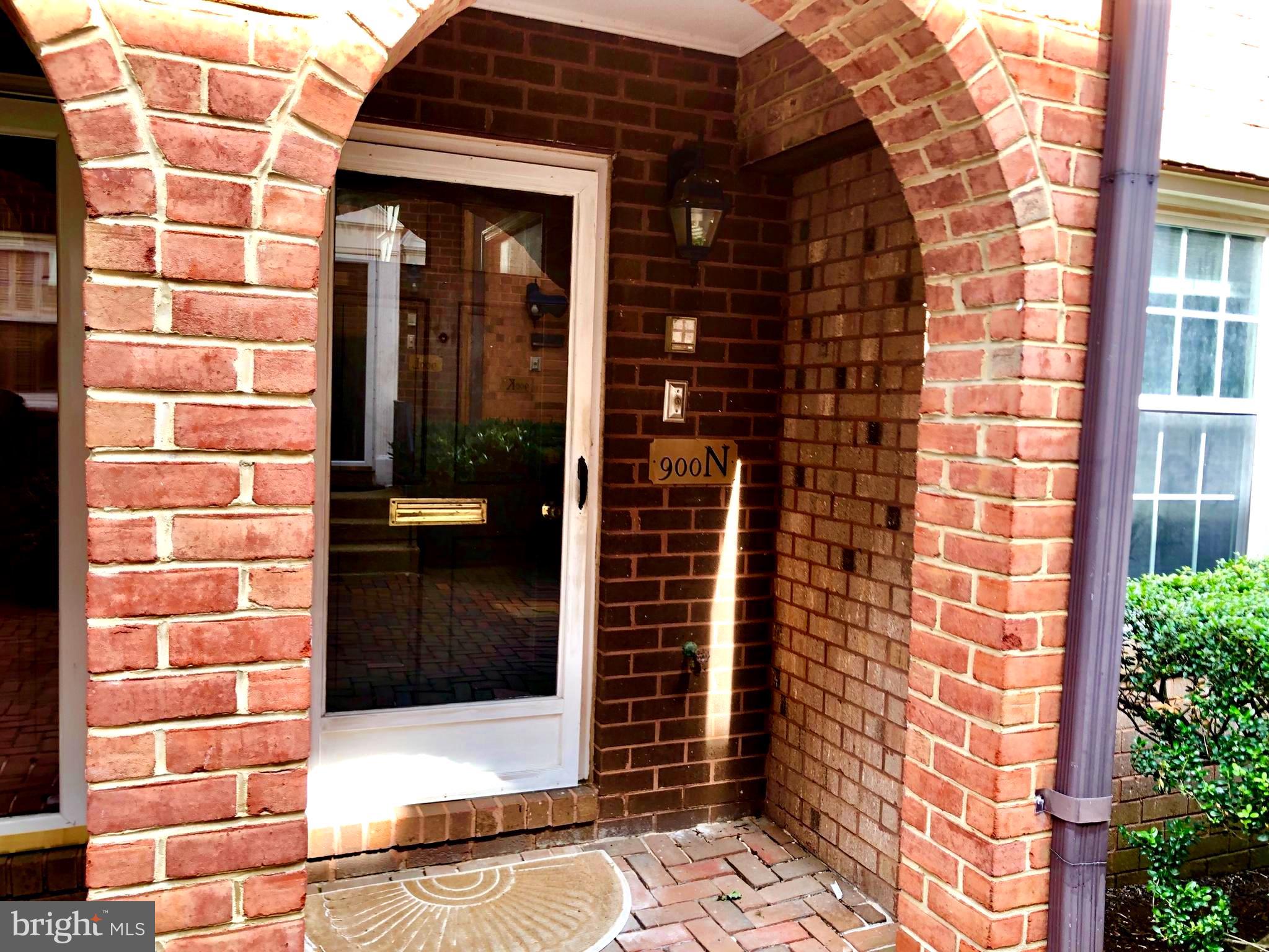 900 24th Street Northwest, Unit N Washington, DC 20037 - Photo 7 of 23