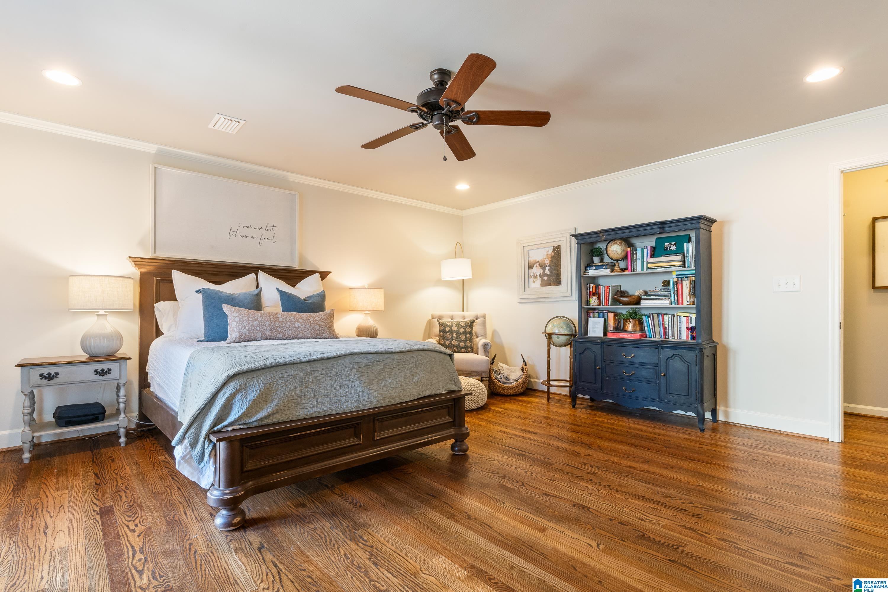 910 Shades Road Birmingham, AL 35209 - Photo 21 of 35 Gallery Image 21