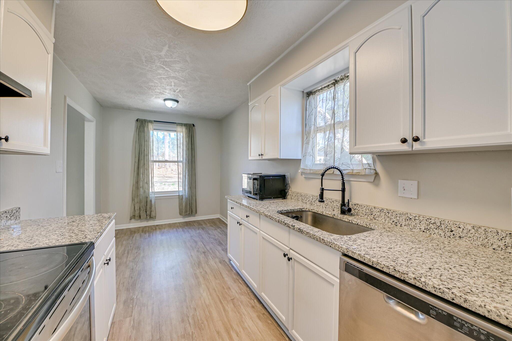 2403 Travis Road Augusta, GA 30906 - Photo 16 of 30 16-116