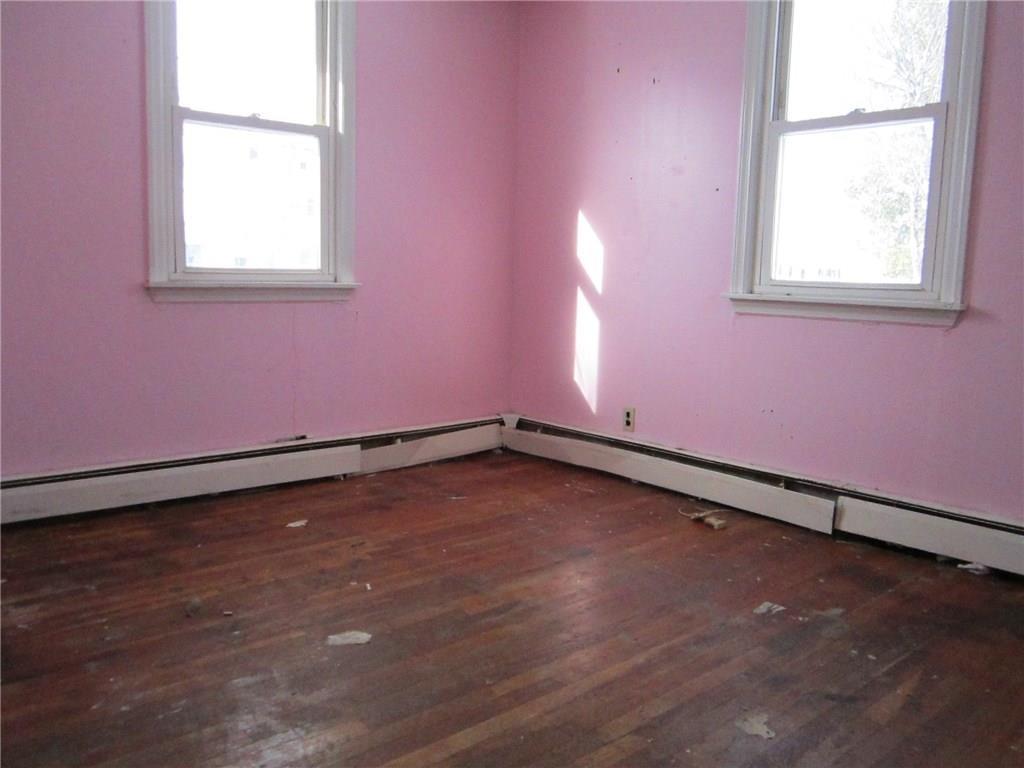 147 Prospect Street Millinocket, ME 04462 - Photo 8 of 15 Photo