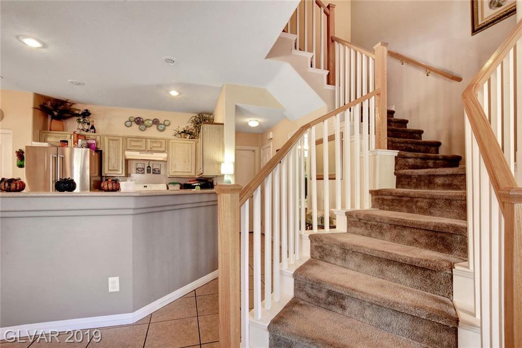1093 Elation Lane, Unit 2 Henderson, NV 89002 - Photo 15 of 32