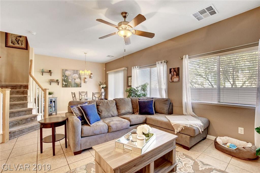 1093 Elation Lane, Unit 2 Henderson, NV 89002 - Photo 7 of 32