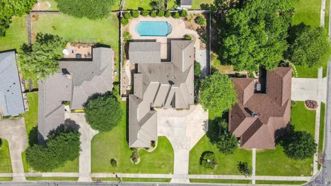 $445,000 | 18939 Beaujolaes Avenue, Baton Rouge, LA 70817