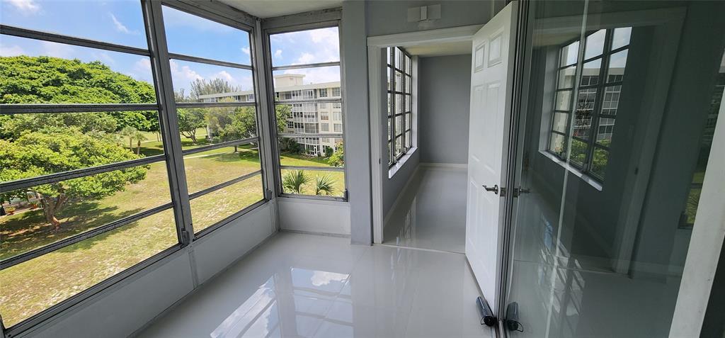 2650 South Course Drive, Unit 505 Pompano Beach, FL 33069 - Photo 20 of 42